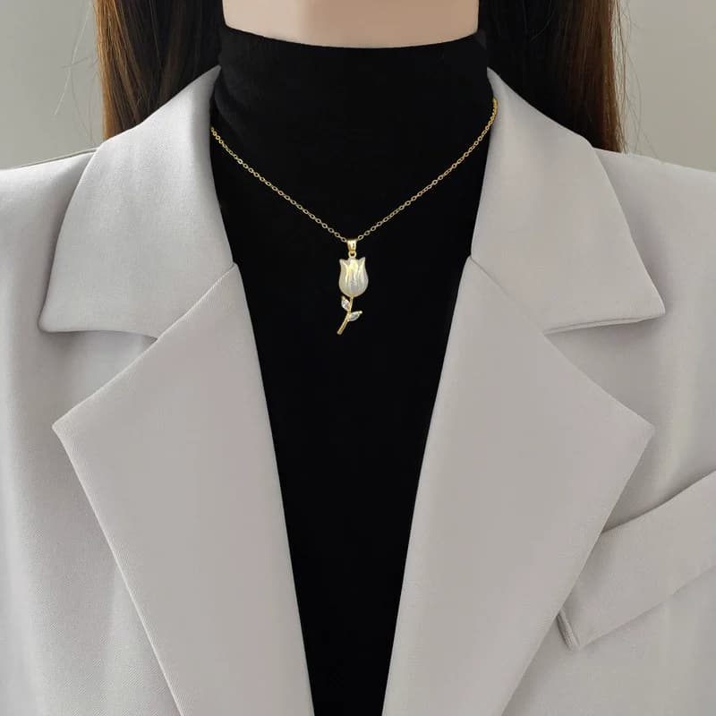 Cubic Zirconia Flower Pendant Necklace