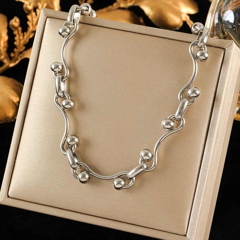 Silver Chain Collar Necklace