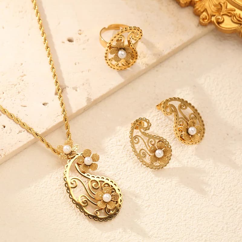 Vintage Teardrop Pearl Necklace, Earring, and Ring Set
