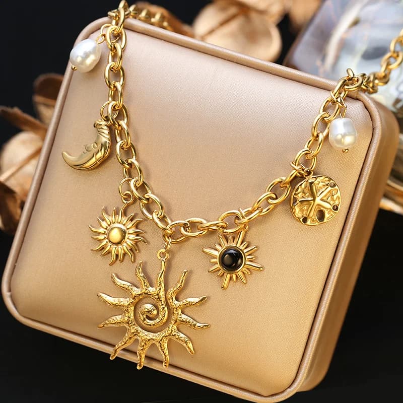 316L Stainless Steel Gold Plated Pearl Moon Pendant Necklace